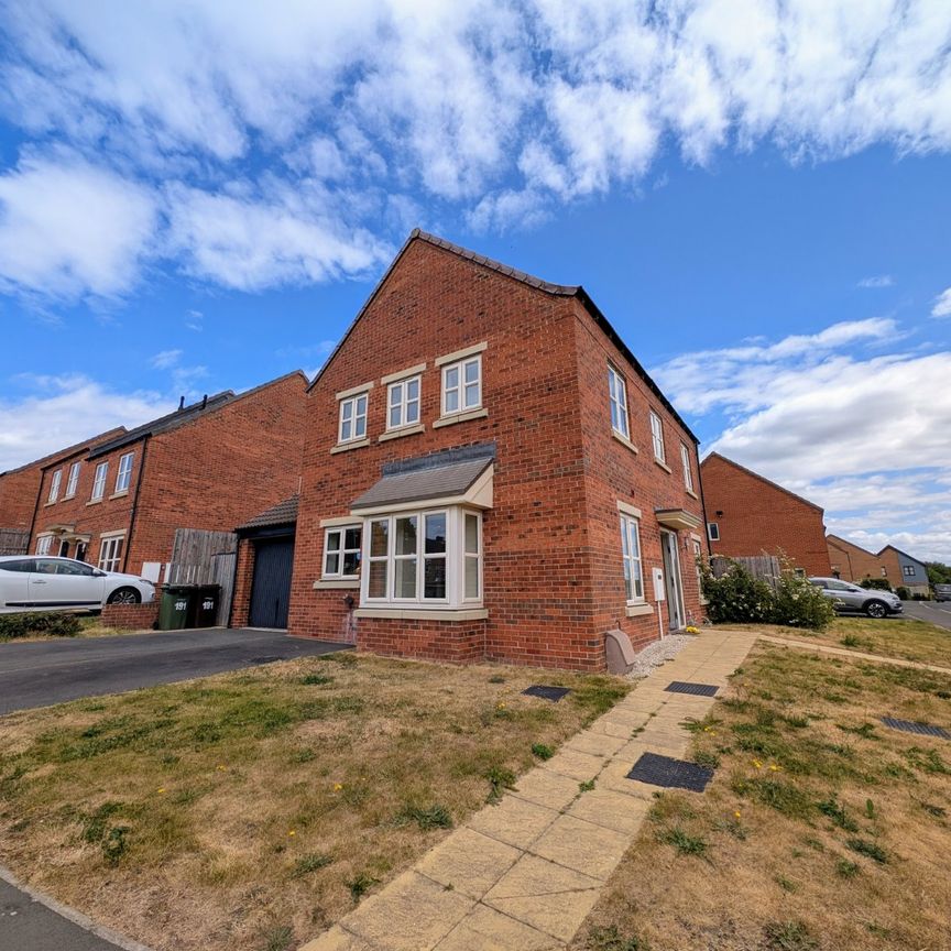 4 bedroom detached house to rent - Photo 1