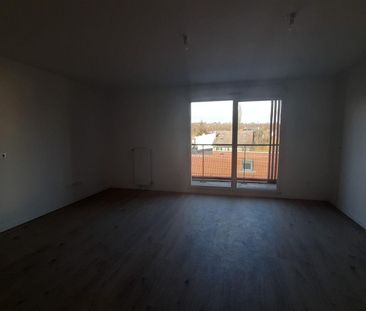 location Appartement T2 DE 48.89m² À GROSLAY - Photo 4