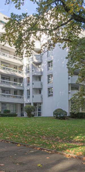 Location Appartement 2 pièces 50m² ANNECY 74000 - Photo 1