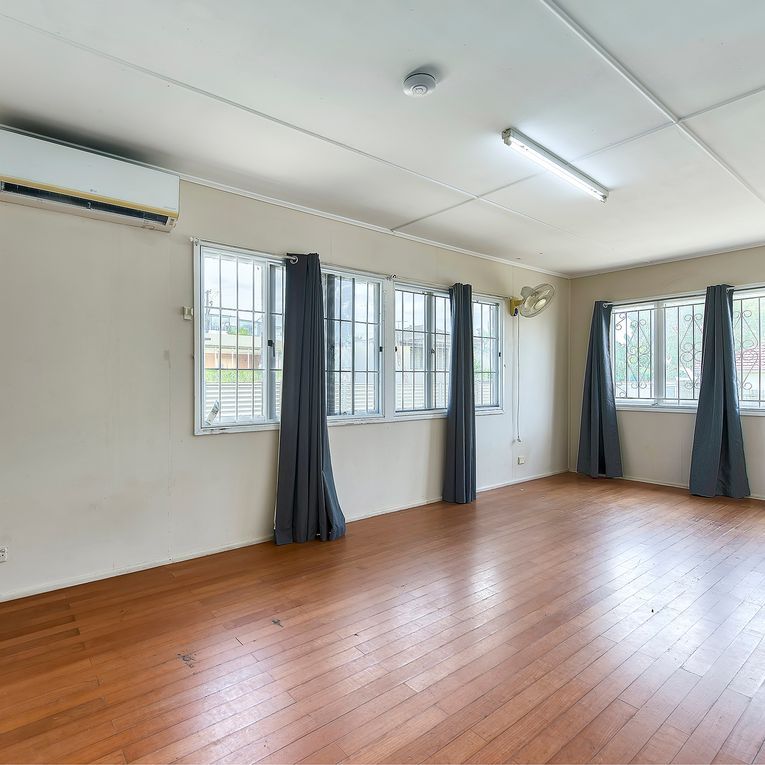 Air conditioned throughout! - Photo 1