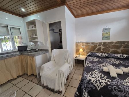 Estudio de alquiler en Carril de Veron, 23, Roche - Photo 2