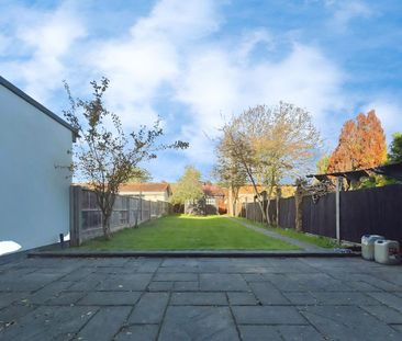 3 bedroom terraced house to rent - Photo 5