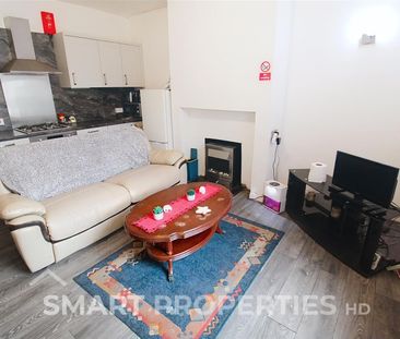 Fair Street, Huddersfield - Photo 1