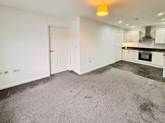 West Road, Westcliff-On-Sea - Photo 1