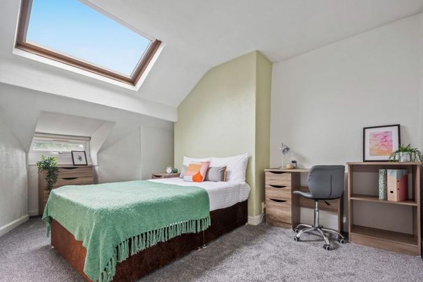 9 bedroom house to rent - Photo 1