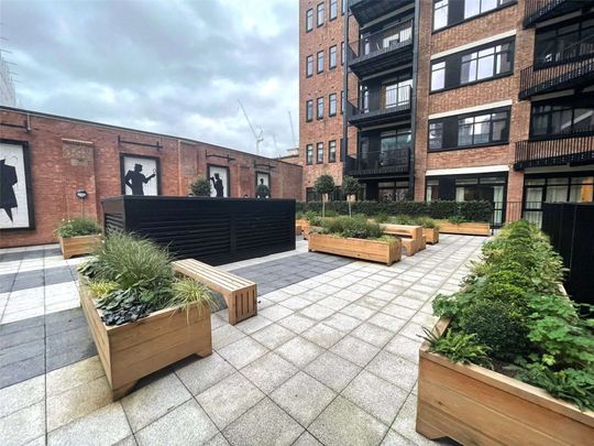 AVAILABLE JAN 6TH! | ONE BEDROOM APARTMENT AT PRIORY HOUSE | PRIME LOCATION | GREAT TRANSPORT LINKS | WALKING DISTANCE TO NEW STREET STATION - Photo 1