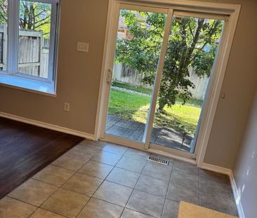 For Lease - 5255 Palmetto Place Unit# 144, Mississauga, Ontario - Photo 5