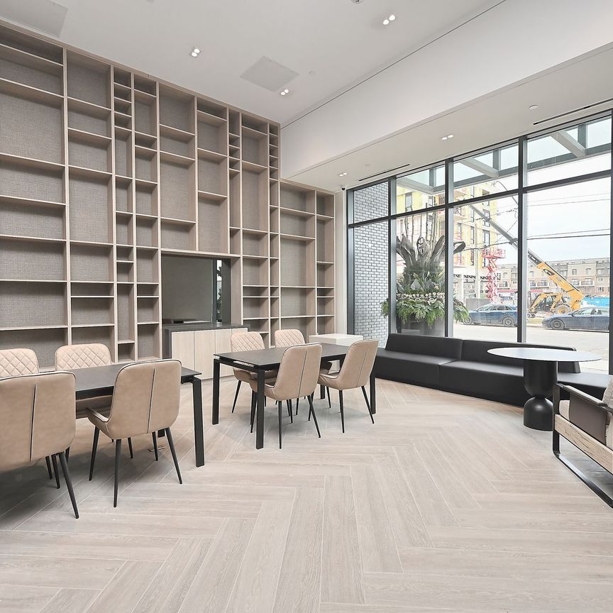 For Lease - 2450 Old Bronte Road Unit# 414, Oakville, Ontario - Photo 1