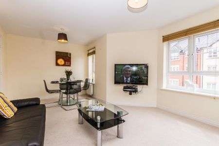 1 bedroom serviced apartment to rent - Photo 3