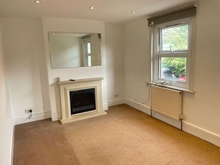 2 bedroom maisonette to rent - Photo 5