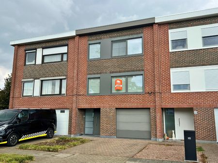 Instapklare bel-etage met garage, tuin en 3 slaapkamers. - Photo 4