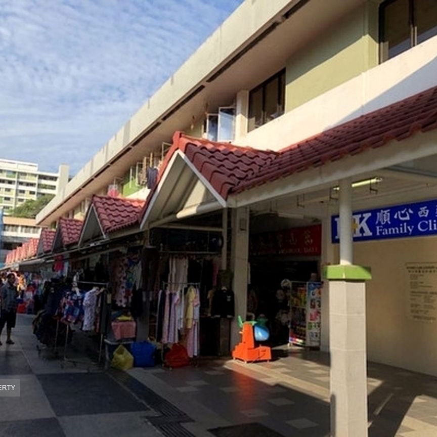 Ang Mo Kio Avenue 10 (Ang Mo Kio) - For Rent - Photo 1