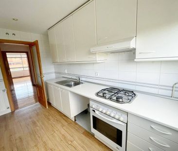 4 room luxury Apartment for rent in Alcobendas, Autonomous Region o... - Photo 5