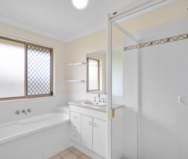 177 Thornton Street, Raceview QLD 4305 - House For Rent | Domain - Photo 3