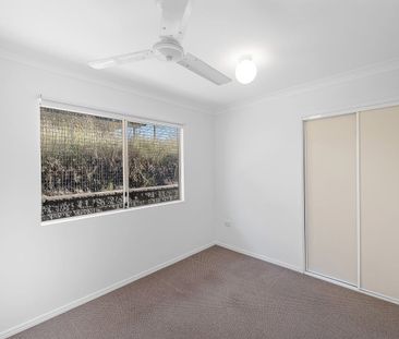THIS FRESHLY PAINTED FOUR BEDROOM HOME IS AVAILABLE NOW! - Photo 3