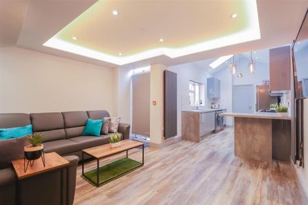 5 bedroom terraced house to rent - Photo 3