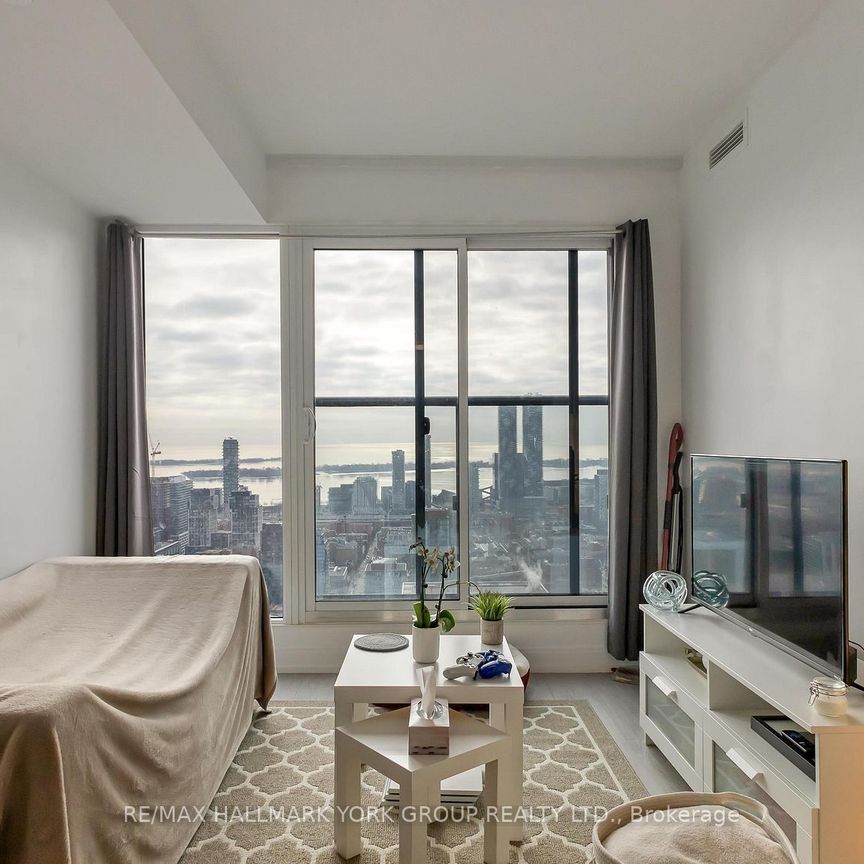 For Lease - 181 Dundas Street Unit# 5206, Toronto, Ontario - Photo 1