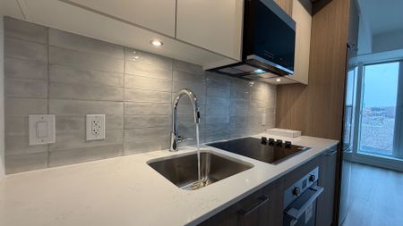 For Lease - 30 Dreamers Way Unit# 554, Toronto, Ontario - Photo 2