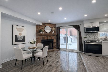 For Lease - 3280 Pilcom Crescent, Mississauga, Ontario - Photo 2