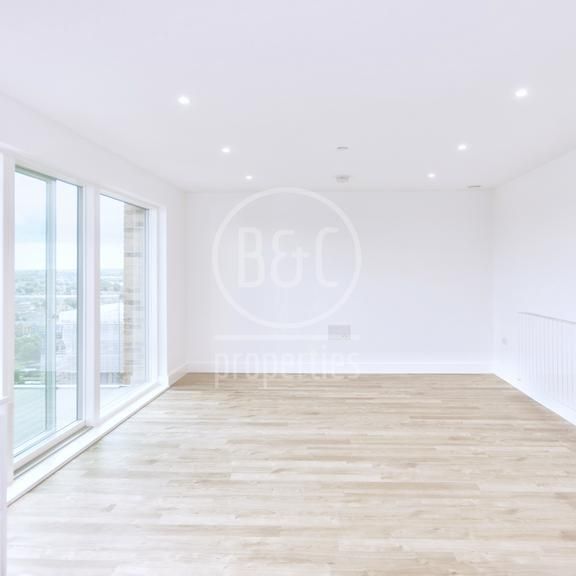 1 bedroom penthouse to rent - Photo 1