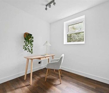 Warbeck Road, London, W12 - Photo 5