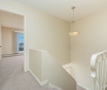 Pioneer Apartments - Photo 6