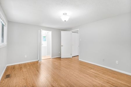 For Lease - 27 Burndale Road, Blackburn Hamlet, Ontario - Photo 5