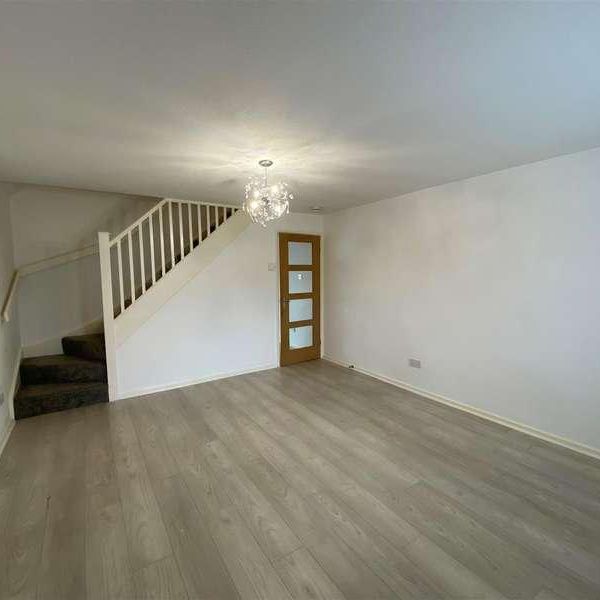 Murlande Way, Rhoose, Barry, CF62 - Photo 1