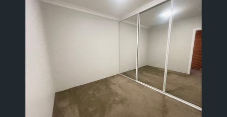 MODERN ONE BEDROOM PLUS STUDY - Photo 3