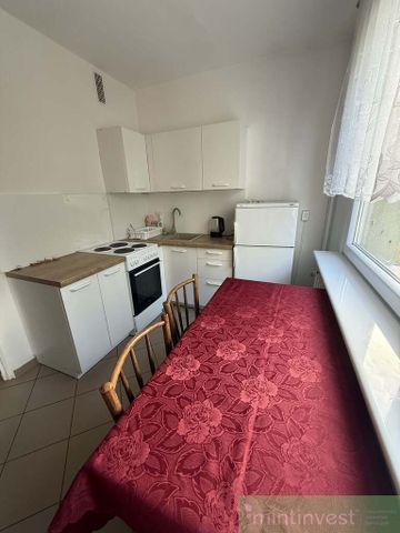 Kawalerka z balkonem w bloku z windą - Zdjęcie 3