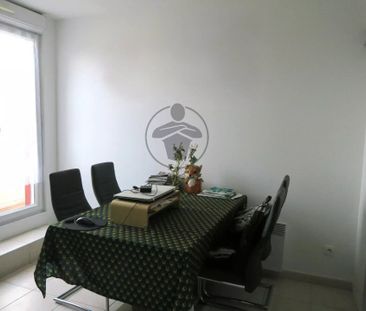 Location Appartement 3 pièces 51 m2 à Reims - Photo 3