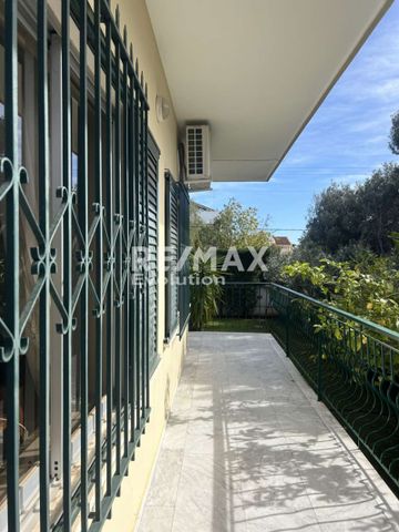 Ενοικίαση κατοικίας, 78 τ.μ., Καλύβια Θορικού, 750 € - Photo 3