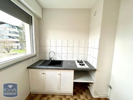 Location Appartement 1 pièce 32m² BOURG EN BRESSE 01000 - Photo 5