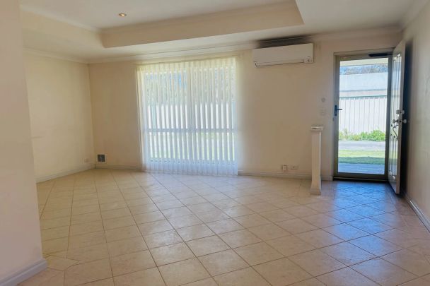 Low maintenance & Convenient - Photo 1