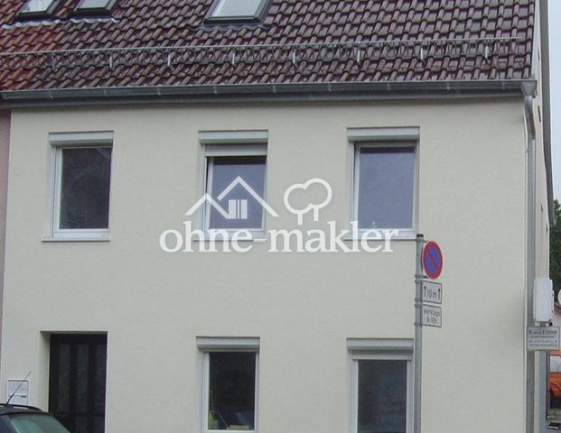 Gepflegte Doppelhaushälfte in zentraler Lage – Nähe Schwabengalerie, ideal für Paare oder Expats - Foto 1