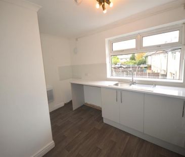 1 Bedroom End Terrace To Let - Photo 3