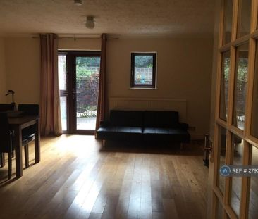 3 bedroom terraced house to rent - Photo 3