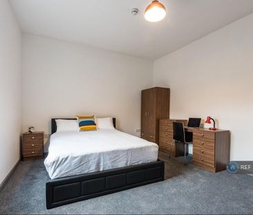 1 bedroom in a house share to rent - Photo 6