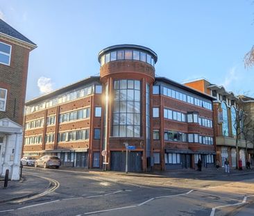 Spectrum House, Woking, Surrey, GU21 - Photo 3