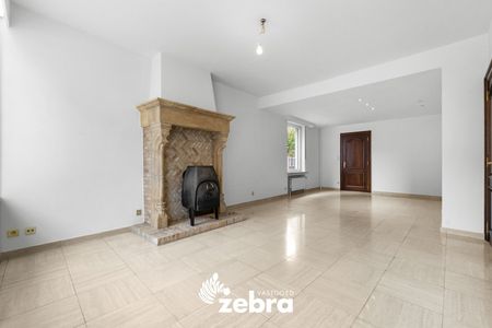 Karaktervol huis in cottagestijl met 4 slaapkamers in centrum Roeselare! - Foto 3