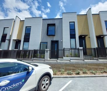 Grey Lynn Townhouse - Photo 2