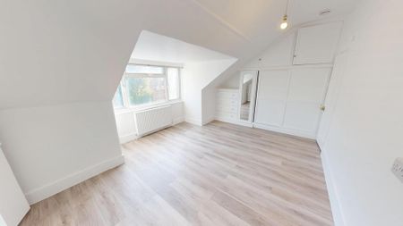 3 bedroom maisonette to rent - Photo 4