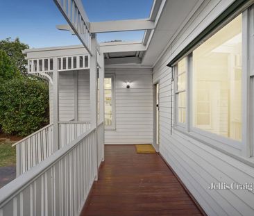 6 Caroline Street, Ringwood - Photo 1