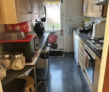 Room in a Shared House, Solway Road, N22 - Photo 5