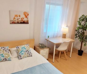 Avenida de Baviera, Madrid, Community of Madrid 28028 - Photo 5