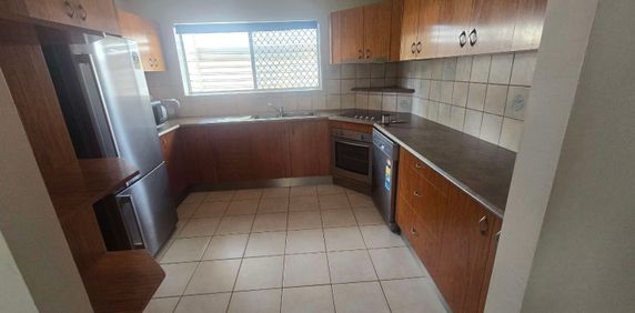 Eight Mile Plains - Photo 2