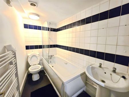 1 bedroom flat to rent - Photo 5