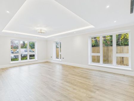 3 bedroom apartment to rent - Photo 3