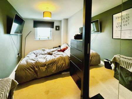 2 bedroom flat to rent - Photo 3