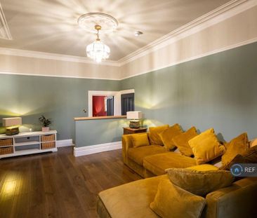 6 bedroom terraced house to rent - Photo 3